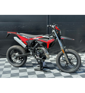 50 A BOITE BETA RR 2T 2025 NOIR