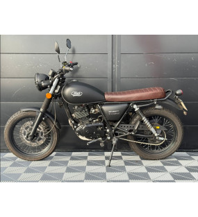 MOTO MASH 125 SEVENTY NOIR MAT