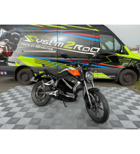 MOTO SUPER SOCO TSX NOIR ORANGE V2 ELECTRIQUE ÉQUIVALENT 50CC