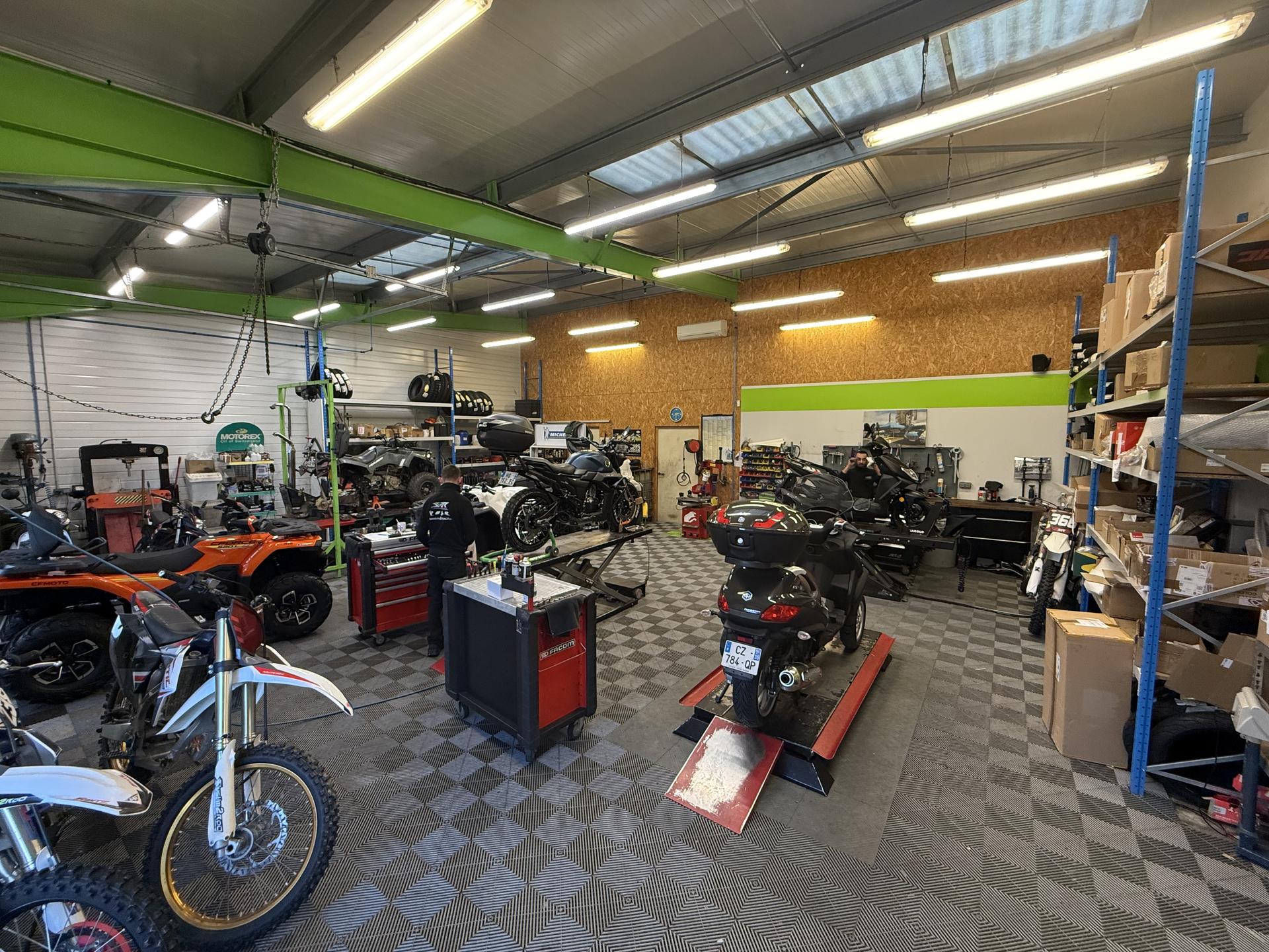Atelier de réparation moto, scooter et quad