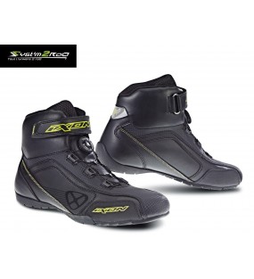 CHAUSSURE IXON ASSAULT NOIR/JAUNE VIF POINTURE 39
