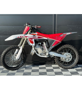 MOTO NEUVE CROSS FANTIC 125 XX 2025